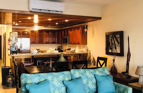 Boca Ciega Condominio | Caminar por la puerta a 3 piscinas y playa! Condominio de lujo frente al mar en Hol Chan Reef Resort