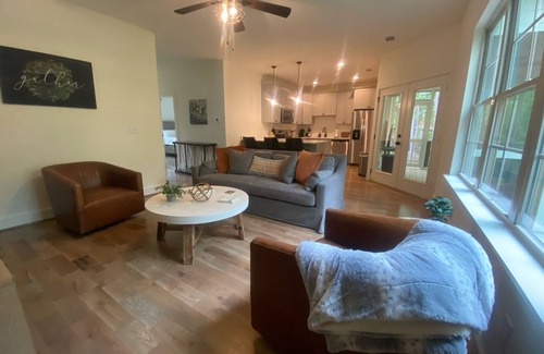 Tallassee Casa | Corona Cottage | 3 Bed, 2.5 Bath