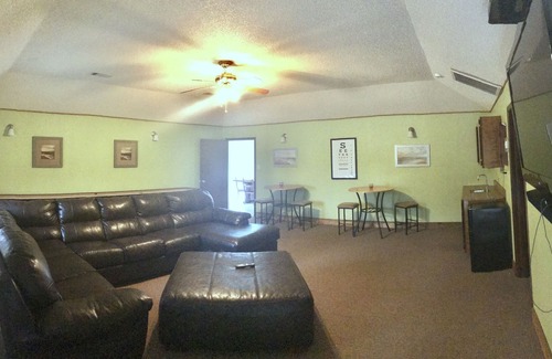 Matagorda Cabina | Corporativa / Familia / Grupo grande Pesca y pabellón de caza cerca de la playa!