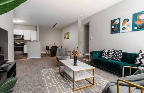 Gurnee Apartamento | Corporate Housing by MGM