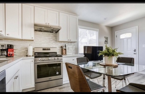 Campbell Casa | Corporate Housing for Business Professional