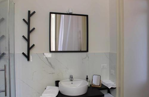 Vittorio Emanuele Apartamento | Corso vista mare - Casa Elegante by Italianhost