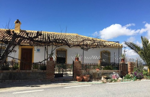 Alcalá la Real Casa | Cortijo situado en plena Sierra Súbetica con increibles vistas y paisajes