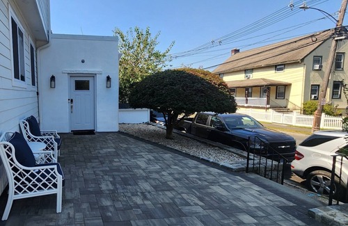 Cos Cob Apartamento | Cos Cob Flat - Clean, centrally located, dining, shopping close to transit