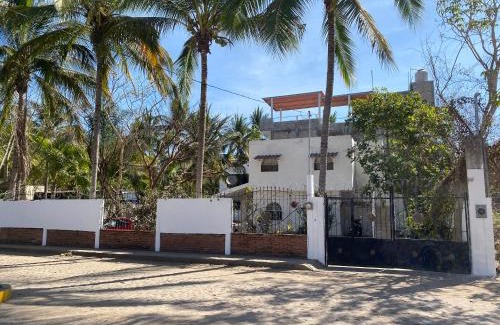 Los Ayala Casa | Costa Ayala - Bungalow 3 con 1 cama KS y 3 sofas