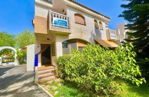 Los Arenales del Sol Apartamento | Costa Hispania House by Gloove