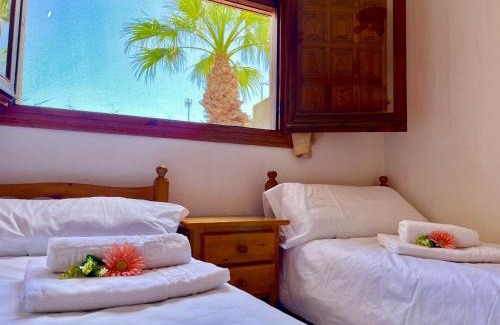 Los Arenales del Sol Apartamento | Costa Hispania House by Gloove