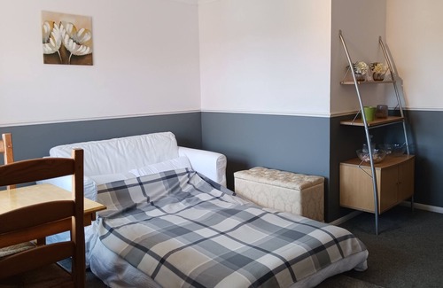 Swindon Apartamento | Cosy 1-Bed Apartment in Swindon, private parking