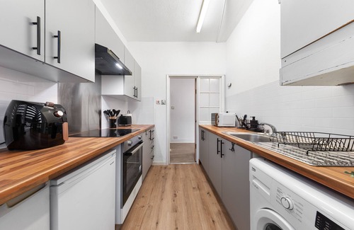 Seven Kings Apartamento | cosy 1BDR green lane flat - FREE parking