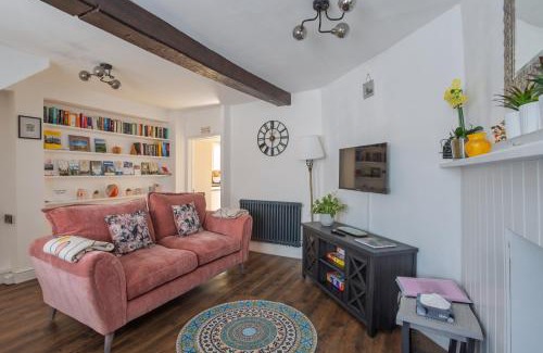 Malmesbury Casa | Cosy 2 bedroom Cotswold cottage