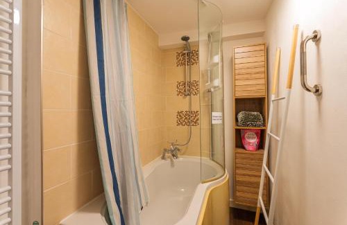 Malmesbury Casa | Cosy 2 bedroom Cotswold cottage