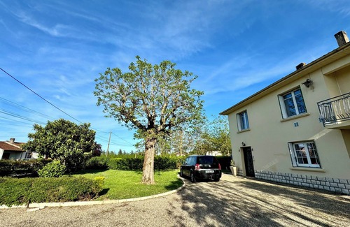 Allez-et-Cazeneuve Apartamento | Cosy 3 bedrooms near bars and restaurants near medieval villages 5 min to Lot