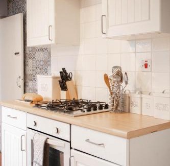 Canterbury Casa | Cosy 3 Bedroom House - Private & Central - Ultra WiFi