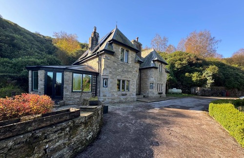 Bolton Casa | Cosy 4-Bed Cottage - Scenic Retreat, Aga & WiFi