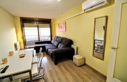 Mollet del Valles Apartamento | Cosy and Sunny Flat Near Barcelona