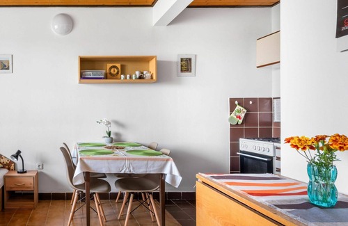 Rabyne Apartamento | Precioso apartamento para 5 personas con WIFI, patio, mascotas permitida y vista panorámica