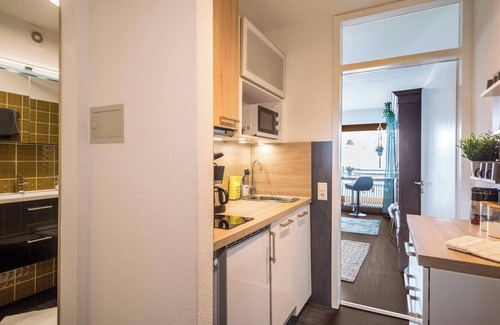 Schoenwald Apartamento | Acogedor apartamento 40 con vistas al jardín, Wi-Fi y balcón