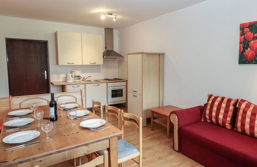 Muhldorf Apartamento | Precioso apartamento para 8 personas con WIFI, TV y balcón