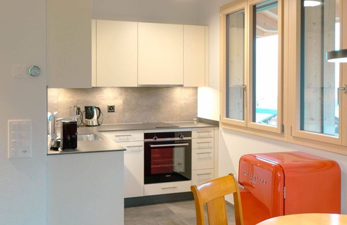 Faulensee Apartamento | Cosy apartment for 2 guests with WIFI, balcony and parking