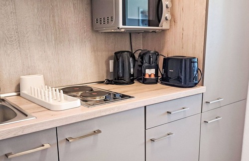 Strobl Apartamento | Hermoso apartamento para 3 personas con WIFI, A/C, TV y balcón