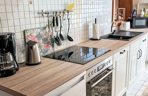 Sudarle Apartamento | Acogedor apartamento para 4 personas con WIFI, TV, terraza y mascotas permitida