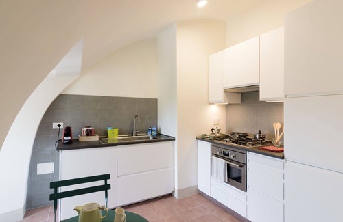 Torrimpietra Apartamento | Bonito apartamento para 4 personas con WIFI, TV, terraza y mascotas permitida