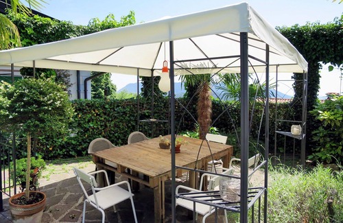 Vito d'Asio Apartamento | Acogedor apartamento para 4 personas con A/C, WIFI, piscina, TV, patio y mascotas permitida