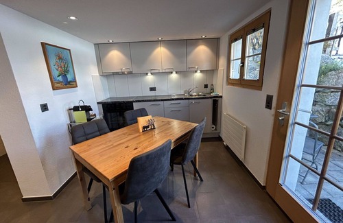 Zweisimmen Nr Gstaad Apartamento | Hermoso apartamento para 4 personas con WIFI y balcón