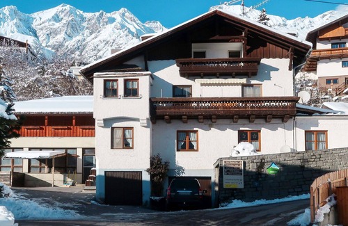 Grins Apartamento | Hermoso apartamento para 5 personas con WIFI, TV y balcón