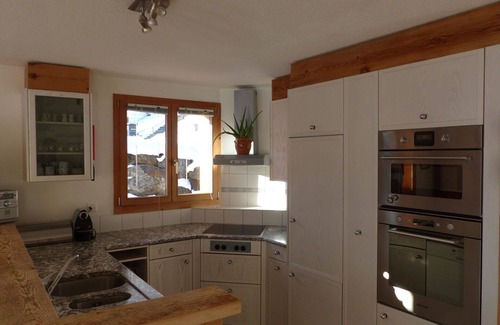 Lenk Apartamento | Hermoso apartamento para 5 personas con WIFI, TV, balcón y mascotas permitida