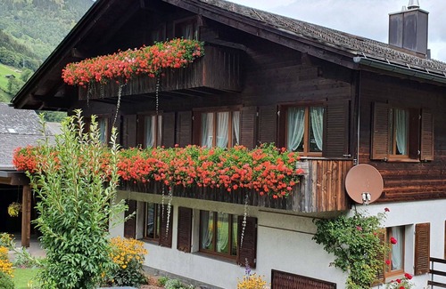 Elm Apartamento | Precioso apartamento para 7 personas con WIFI, TV, patio y vista panorámica