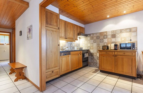 Champery Apartamento | Precioso apartamento para 7 personas con WIFI, TV, patio y vista panorámica