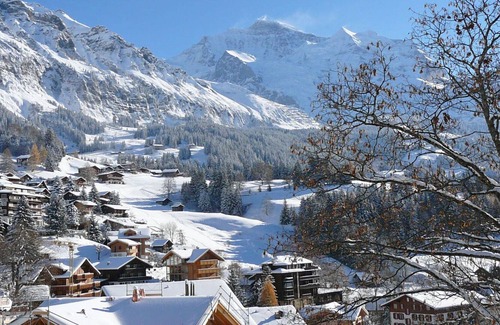 Wengen Apartamento | Precioso apartamento para 7 personas con WIFI, TV y balcón