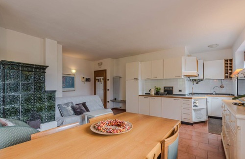 Ranzo Apartamento | Hermoso apartamento para 4 personas con WIFI, TV, terraza y mascotas permitida