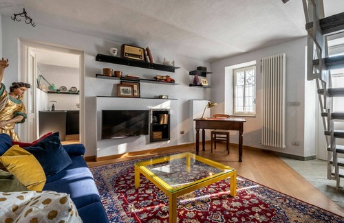 Cortazzone Casa | Precioso apartamento en villa para 2 personas con piscina, TV, terraza y vista panorámica
