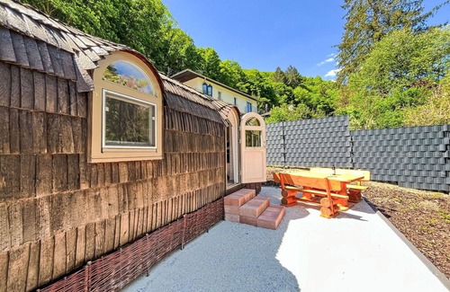 Boppard Casa | Hermoso apartamento en villa para 2 personas con terraza y mascotas permitida