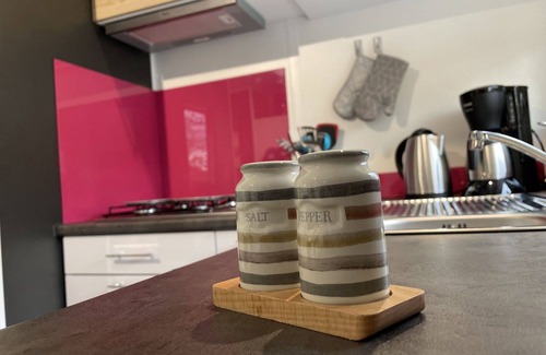 Wemding Casa | Bonito apartamento en villa para 4 personas con A/C, WIFI, TV y terraza