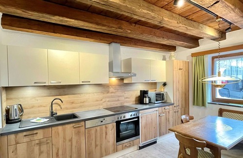 Imst Casa | Precioso apartamento en villa con WIFI, TV, terraza, mascotas permitida y vista panorámica