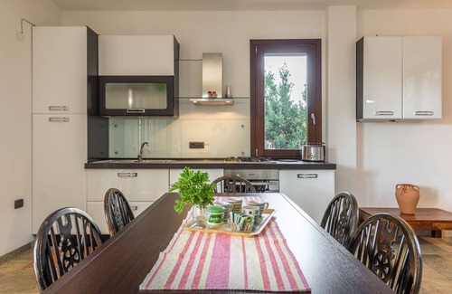 Chia Casa | Acogedor apartamento Villa Fico con terraza, jardín y aire acondicionado