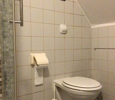 Opdorp Apartamento | Cosy attic apartment, terrace, 1 bedroom North