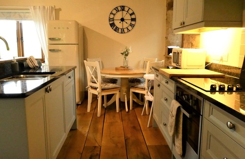 Combe Martin Cabaña | Cosy Barn Conversion| Close to the Coast & Exmoor| North Devon