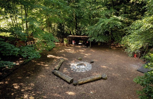Burghclere Alquiler De RV | Cosy Bluebelle Glamping pod in a secluded woodland clearing