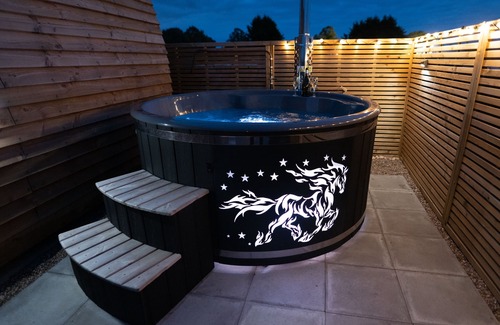 Collingham Cabina | Estándar-Hot Tub-Cabaña-Baño privado con ducha
