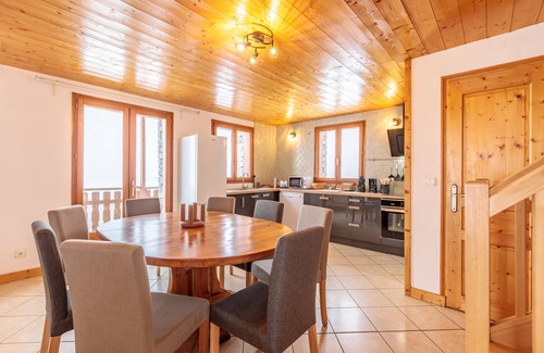 Arc-1800 Chalet De Esquí | COSY CHALET IN AN AUTHENTIC SETTING