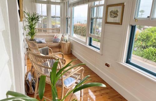 Kiama Casa | Cosy coastal cottage- Allwood Harbour