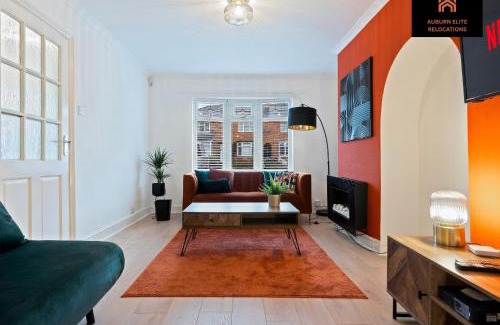 Birmingham Villa | Cosy Contractor house 3 bed rooms Birmingham B23 FREE PARKING & WiFi