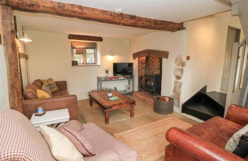 Salisbury Casa | Cosy Cot