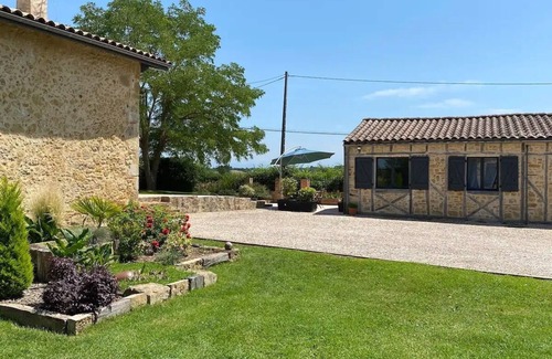 Fabas Apartamento | Cosy cottage in quiet country setting