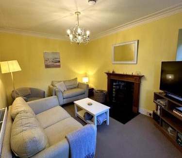 Huntly Casa | Cosy Cottage on the Whisky Trail