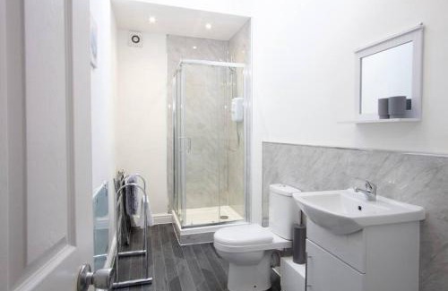 Swinton Apartamento | Cosy & Fully Equipped Cottage in Swinton